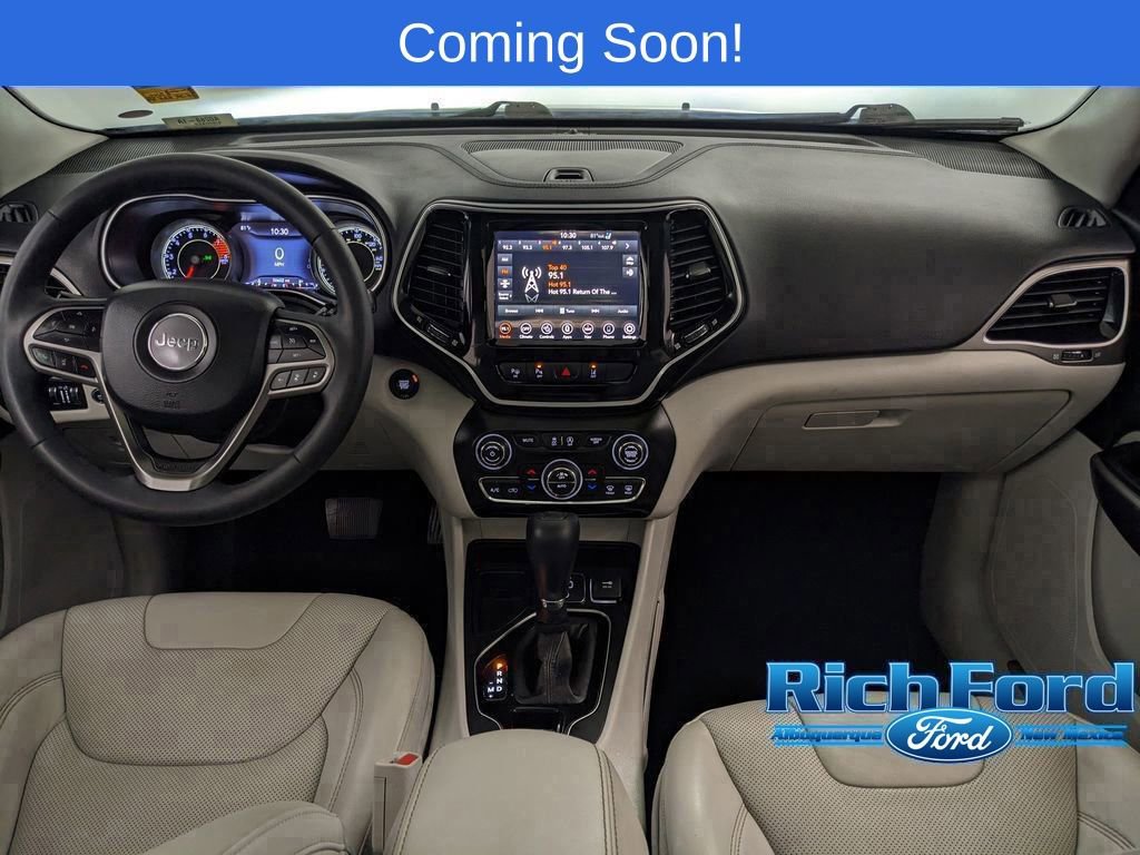 Used 2021 Jeep Cherokee Limited w/ Elite Package FWD image 7