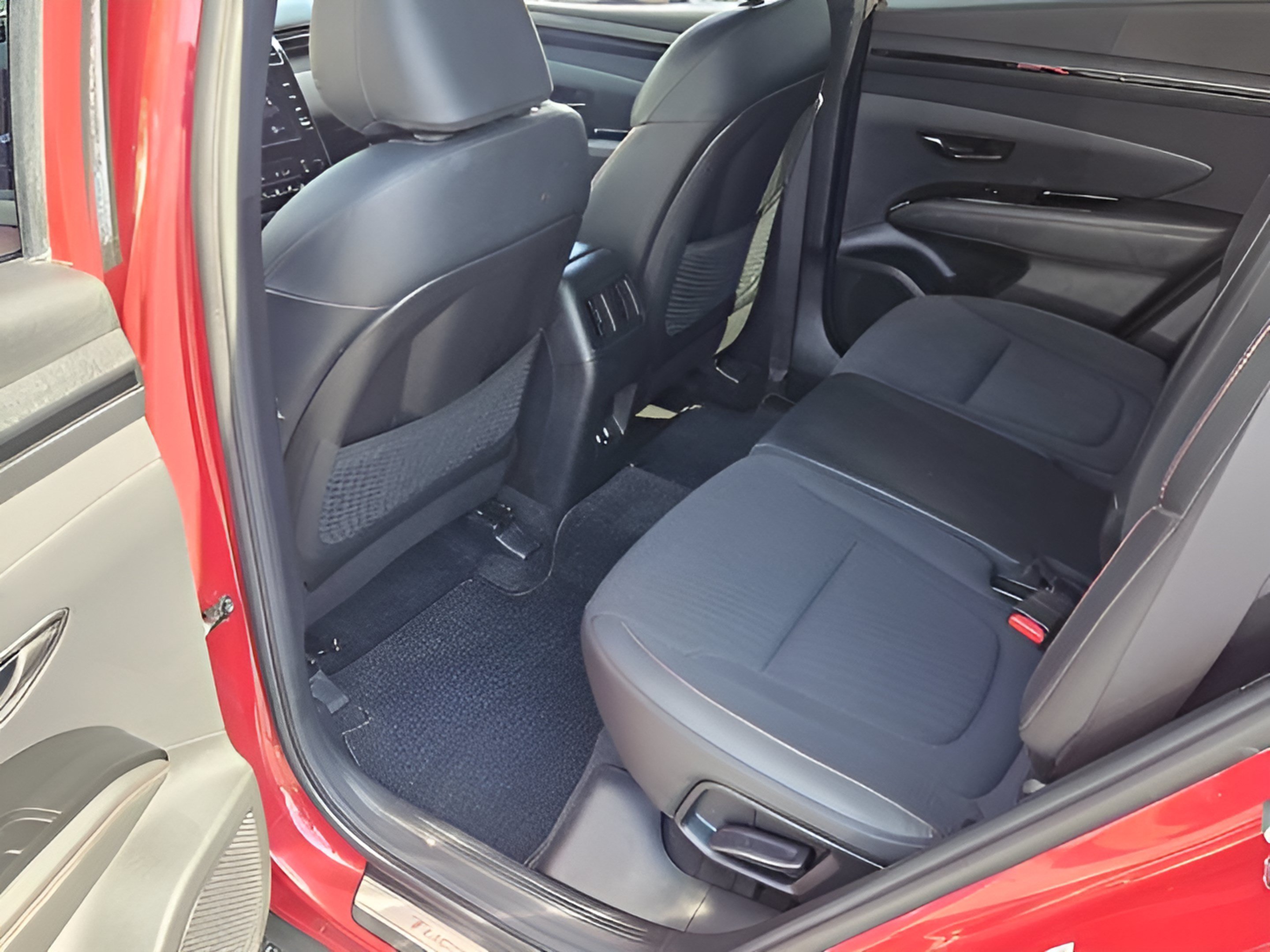 Used 2022 Hyundai Tucson N Line AWD/4WD image 9