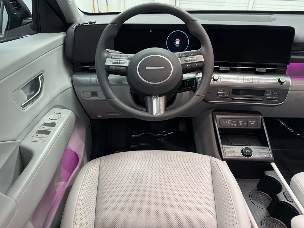 Used 2024 Hyundai Kona Limited image 21