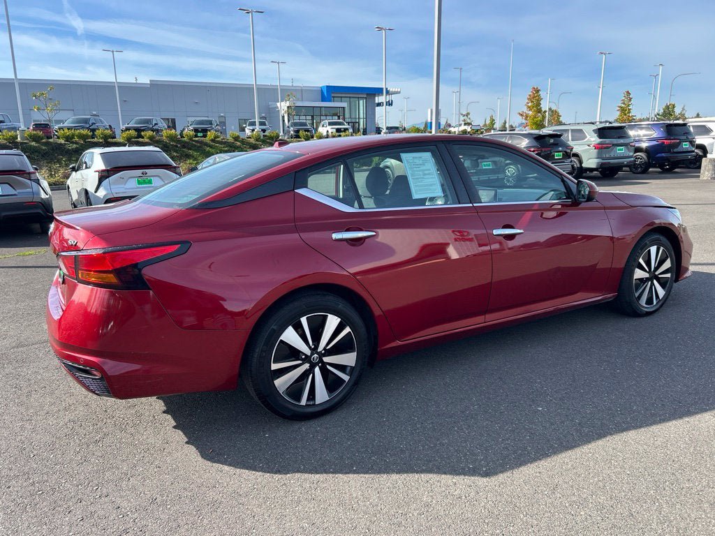 Used 2021 Nissan Altima 2.5 SV FWD image 6