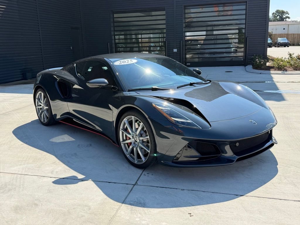 Used 2025 Lotus Emira RWD image 3