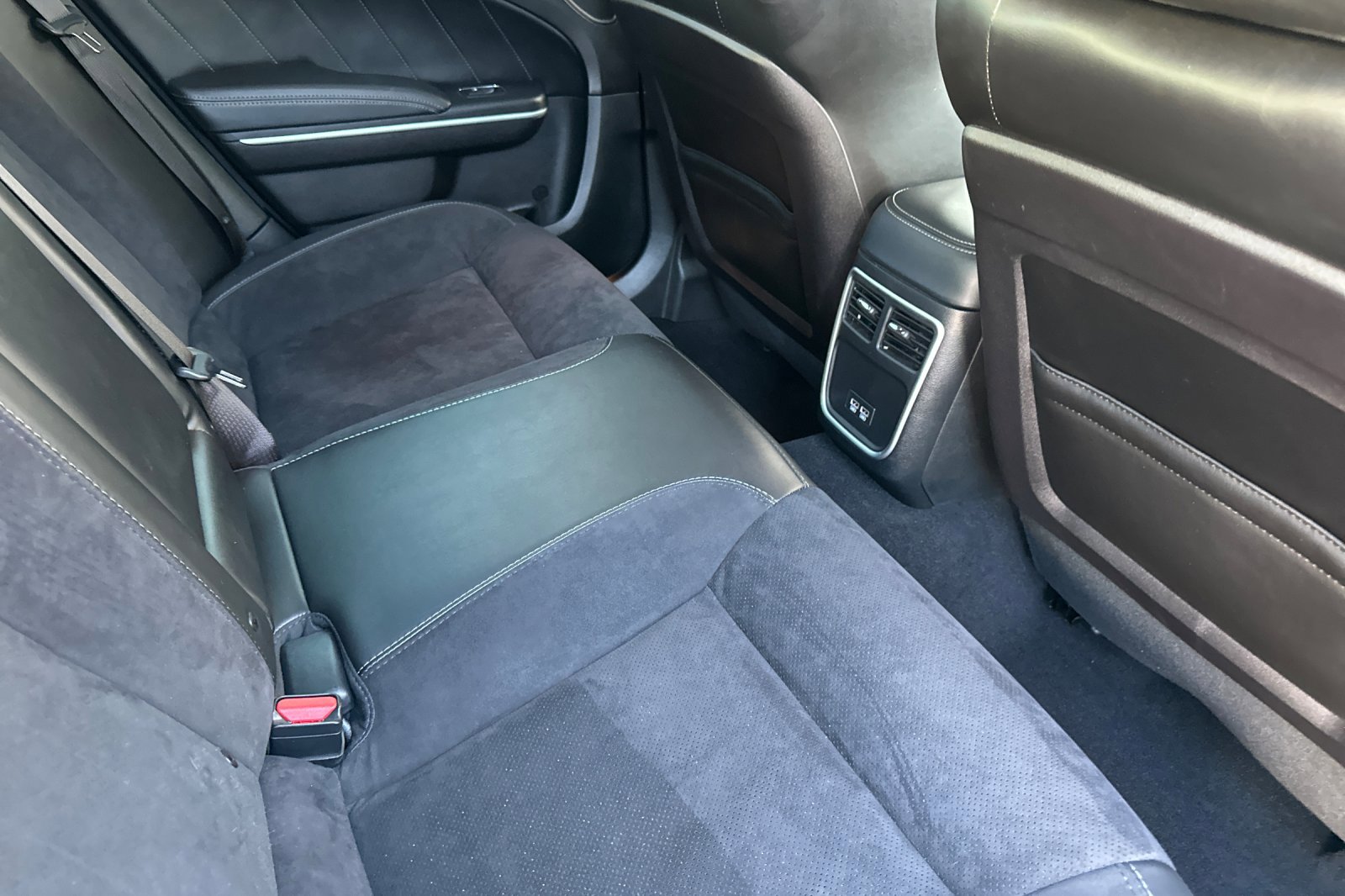 Used 2023 Dodge Charger Scat Pack image 17