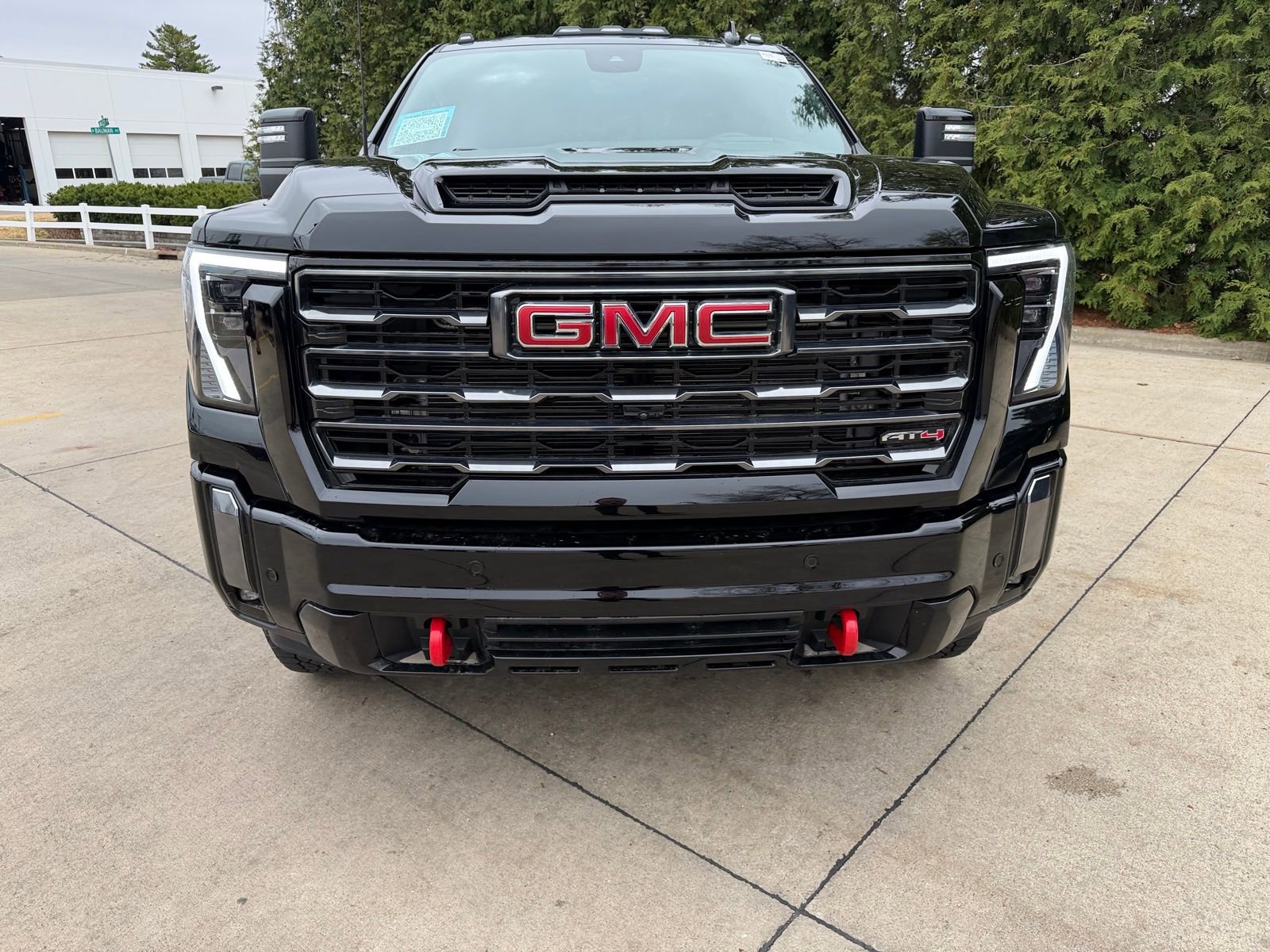 Used 2024 GMC Sierra 2500 AT4 w/ AT4 Premium Plus Package image 6