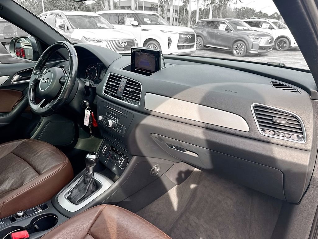 Used 2017 Audi Q3 2.0T Premium FWD image 29