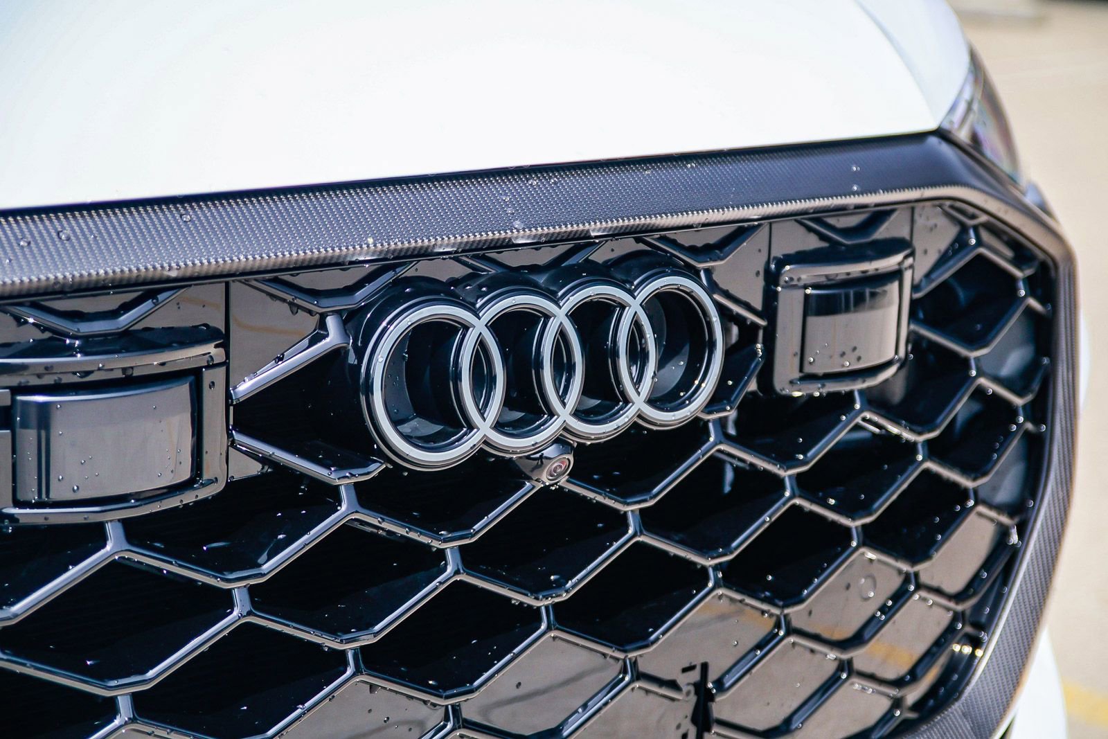 New 2025 Audi RS Q8 performance AWD/4WD image 11