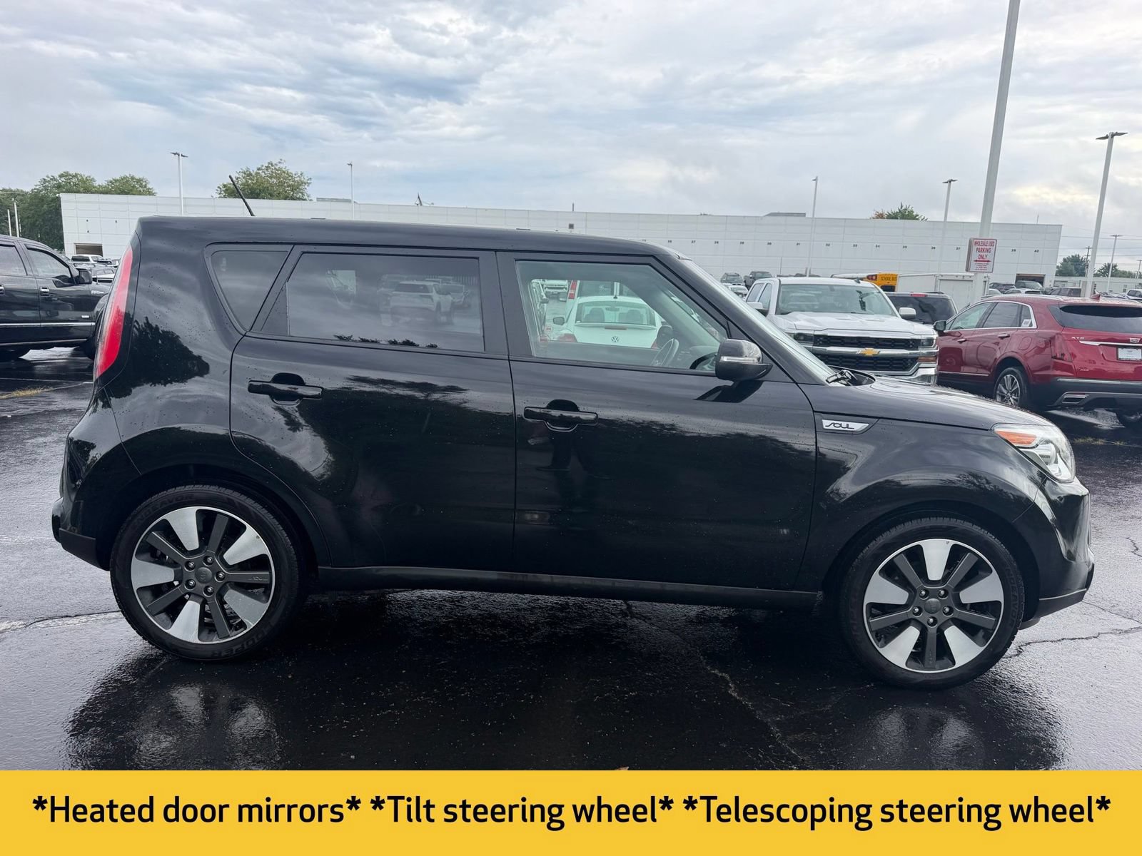 Used 2014 Kia Soul ! FWD image 6