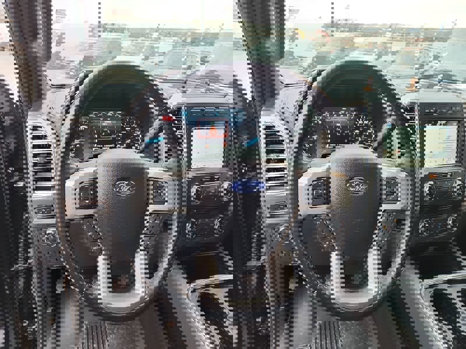 Used 2018 Ford F250 Platinum w/ Platinum Ultimate Package image 12