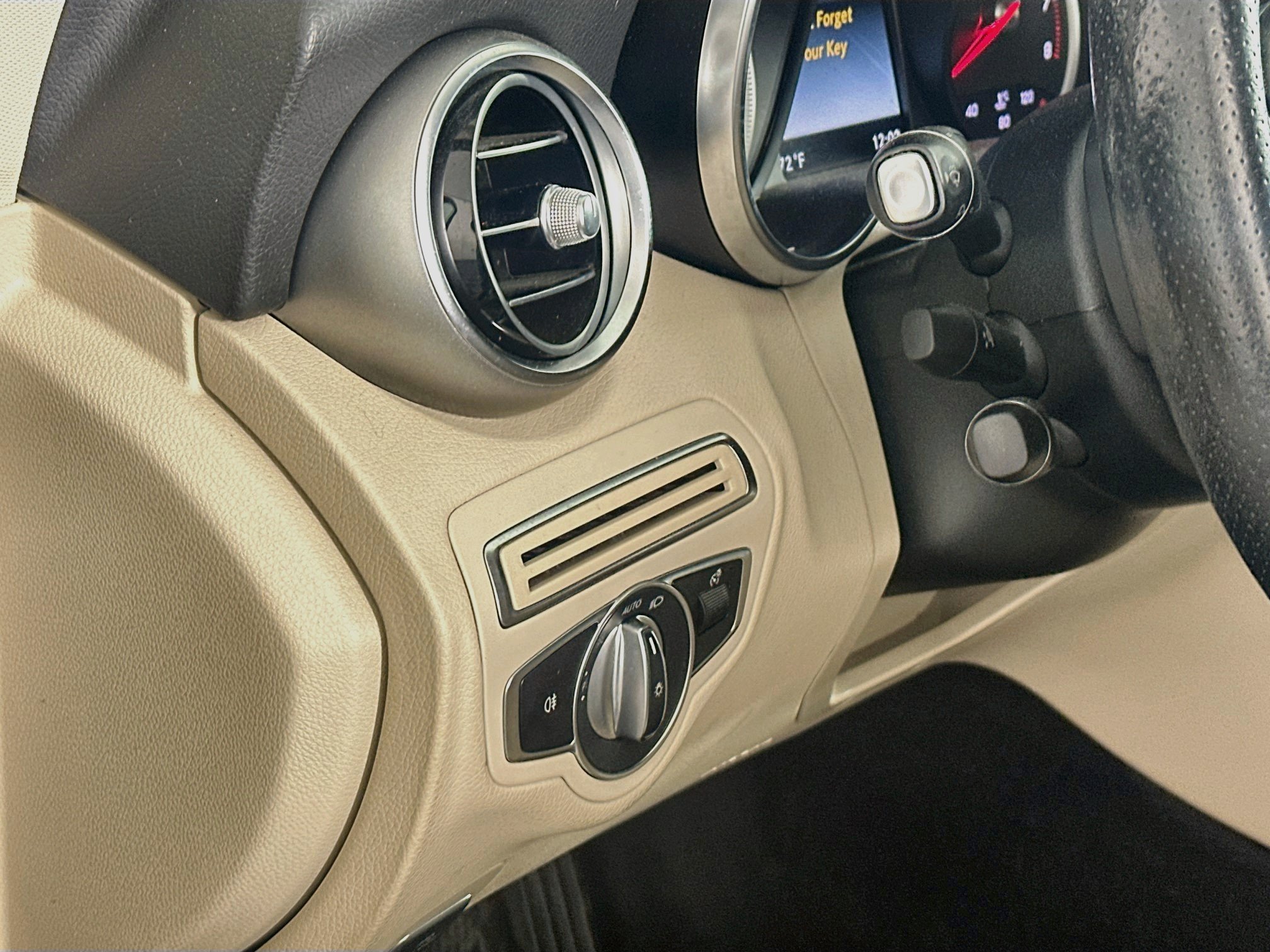 Used 2017 Mercedes-Benz C 300 Sedan image 17