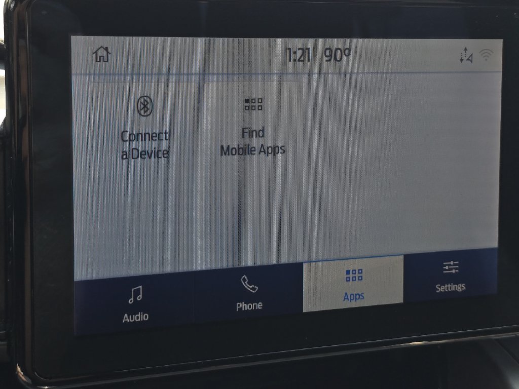 Used 2021 Ford Explorer XLT w/ Class III Trailer Tow Package AWD/4WD image 4