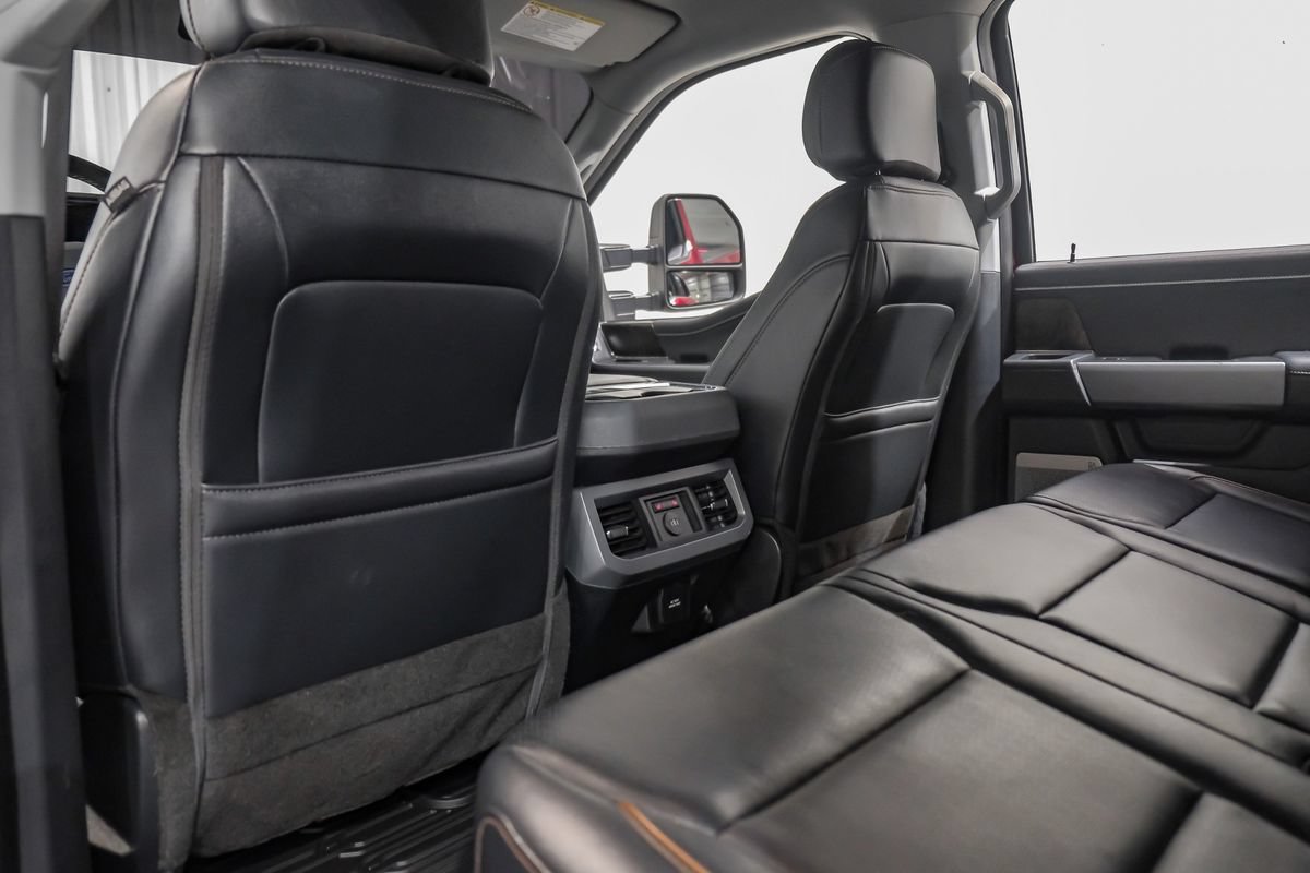 Used 2025 Ford F350 Lariat w/ Lariat Ultimate Package AWD/4WD image 38