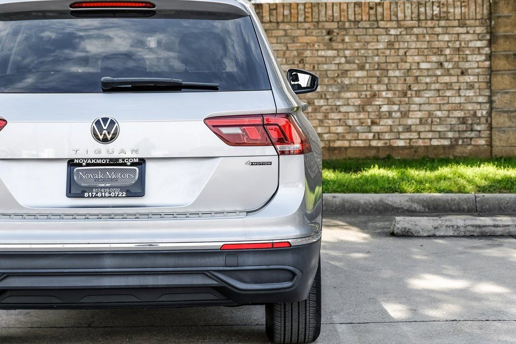 Used 2022 Volkswagen Tiguan SE AWD/4WD image 62