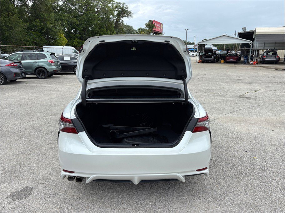 Used 2022 Toyota Camry XSE w/ Cold Weather Package FWD image 42