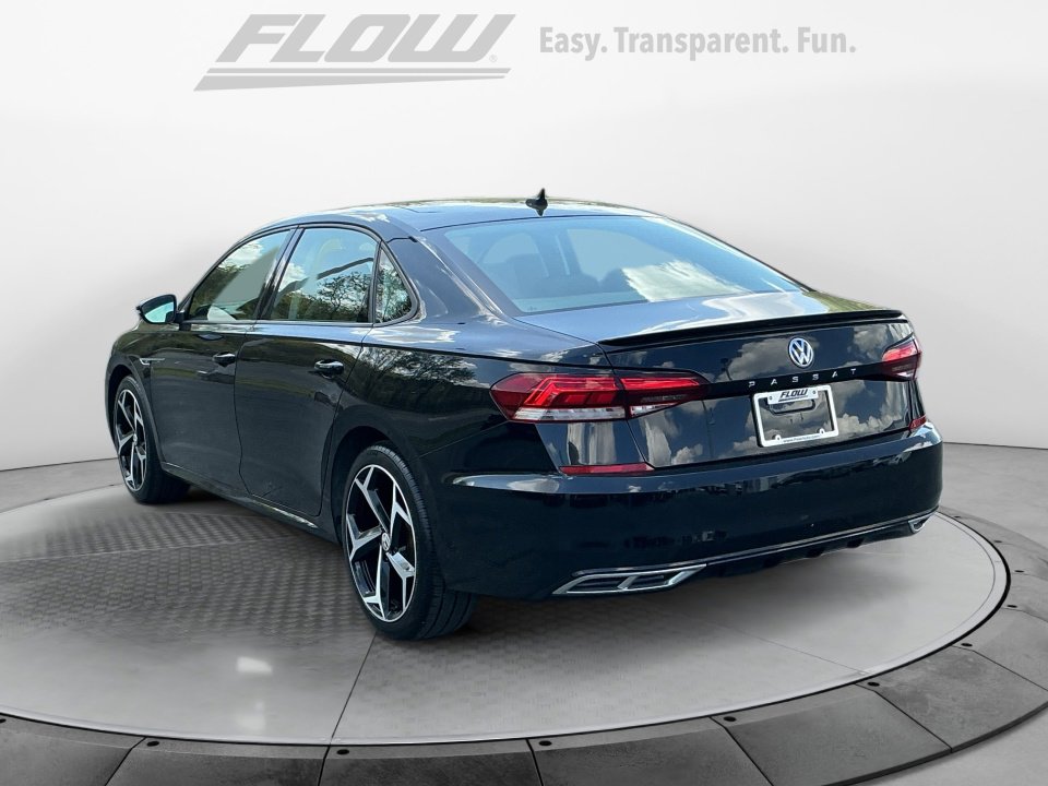 Certified 2020 Volkswagen Passat 2.0T R-Line image 6