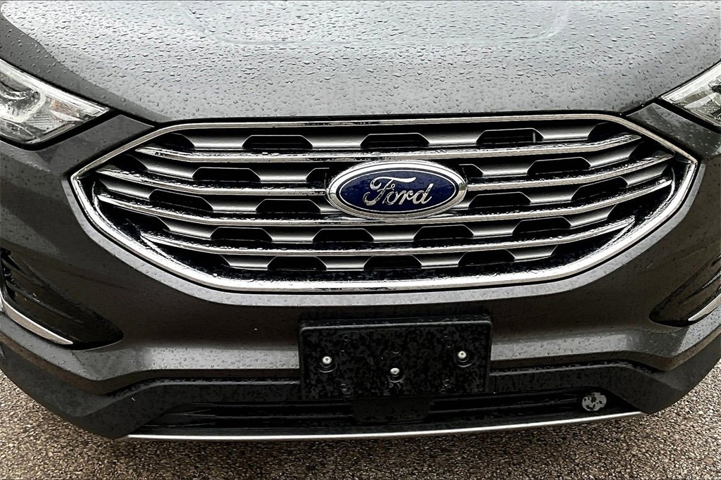 Used 2019 Ford Edge SEL image 30