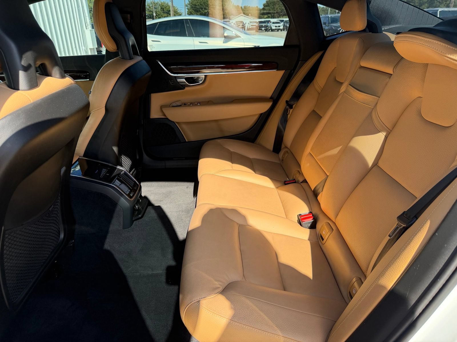 Used 2018 Volvo S90 T5 Momentum w/ Convenience Package AWD/4WD image 22