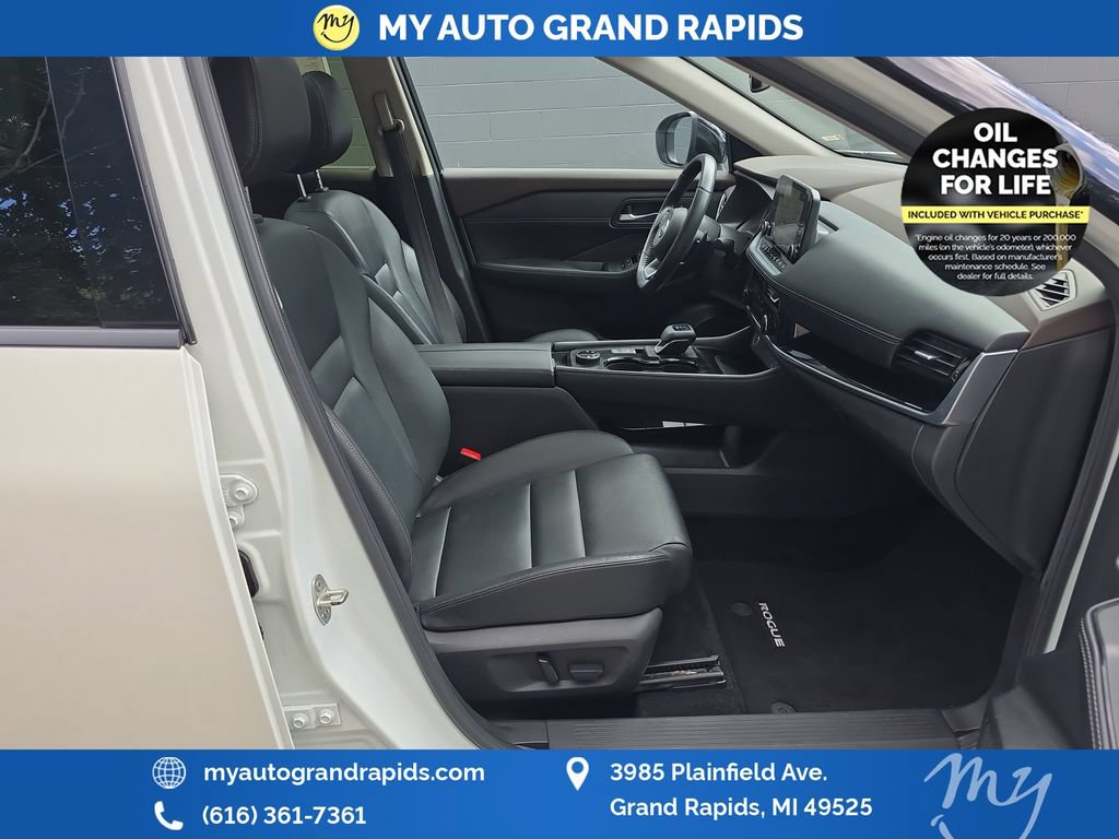 Used 2023 Nissan Rogue SL AWD/4WD image 23