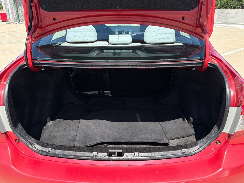 Used 2011 Toyota Corolla LE FWD image 6