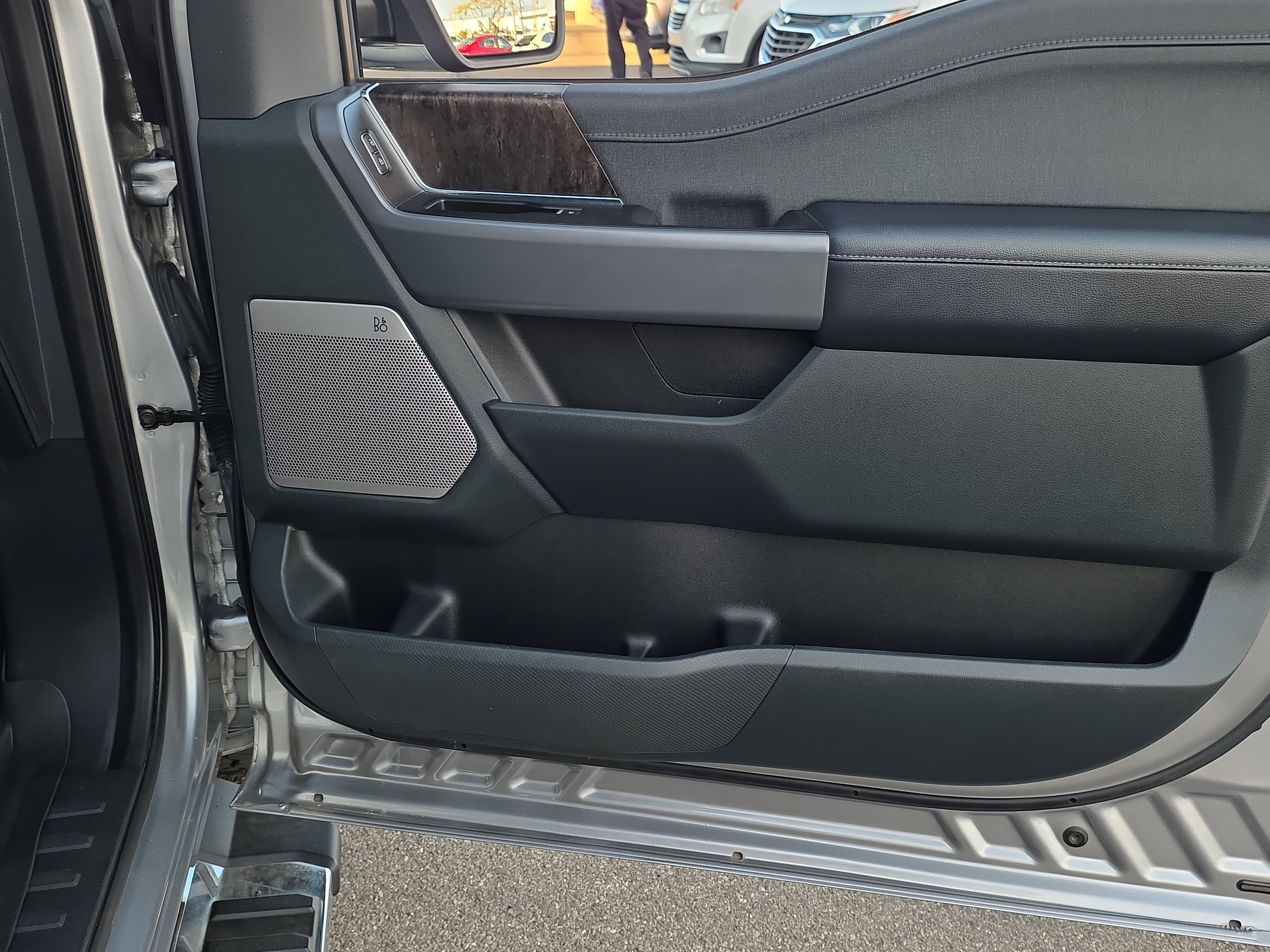 Used 2021 Ford F150 Lariat image 38