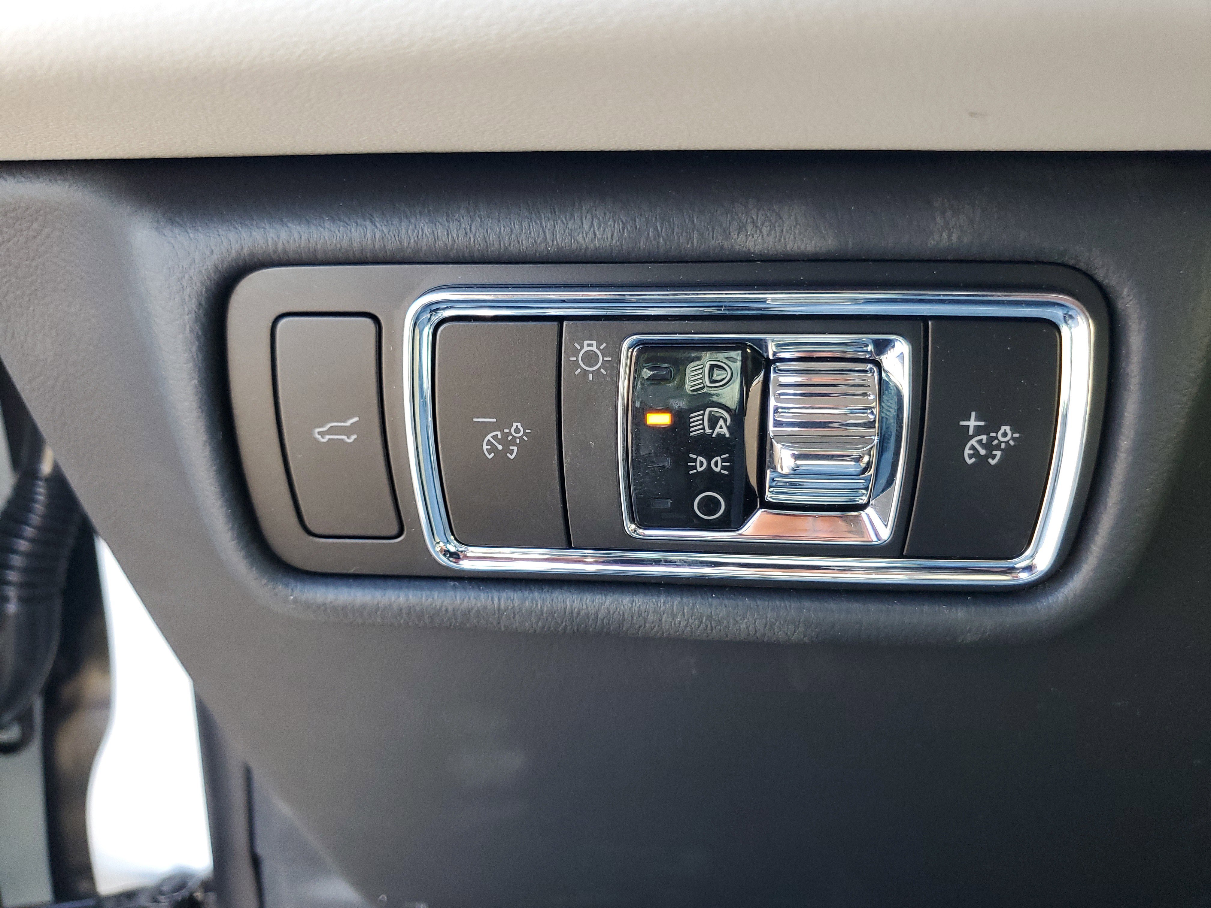 New 2026 Lincoln Aviator AWD image 13