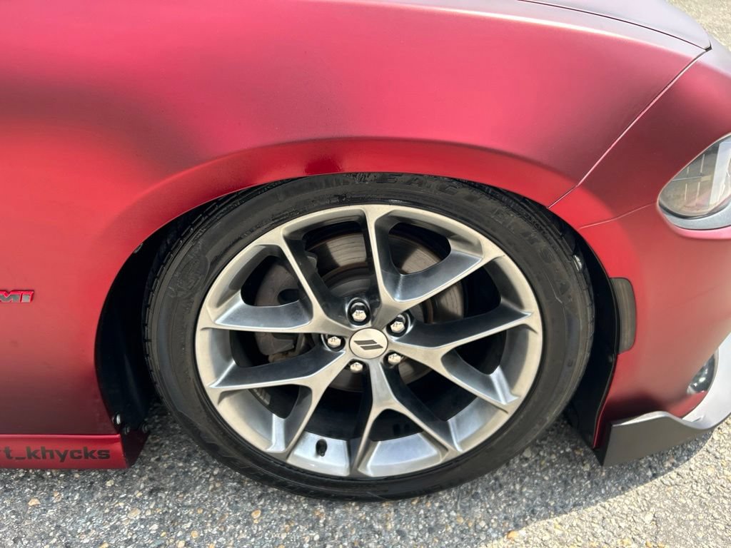 Used 2019 Dodge Charger R/T w/ Plus Group RWD image 26