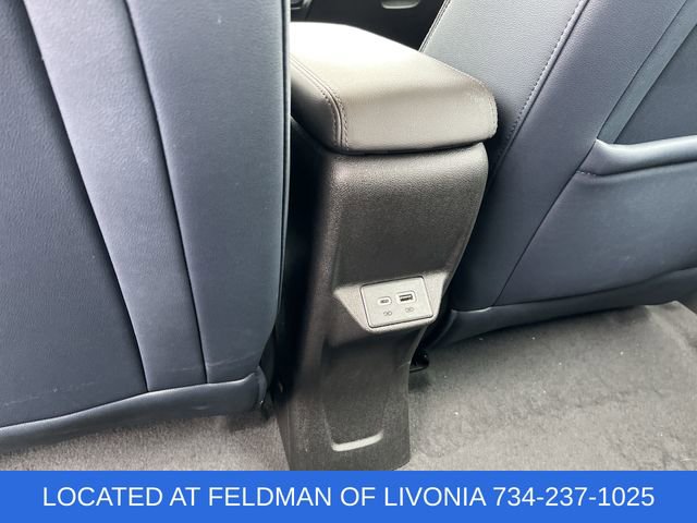 Certified 2023 Chevrolet Bolt EUV LT w/ Convenience Package image 20