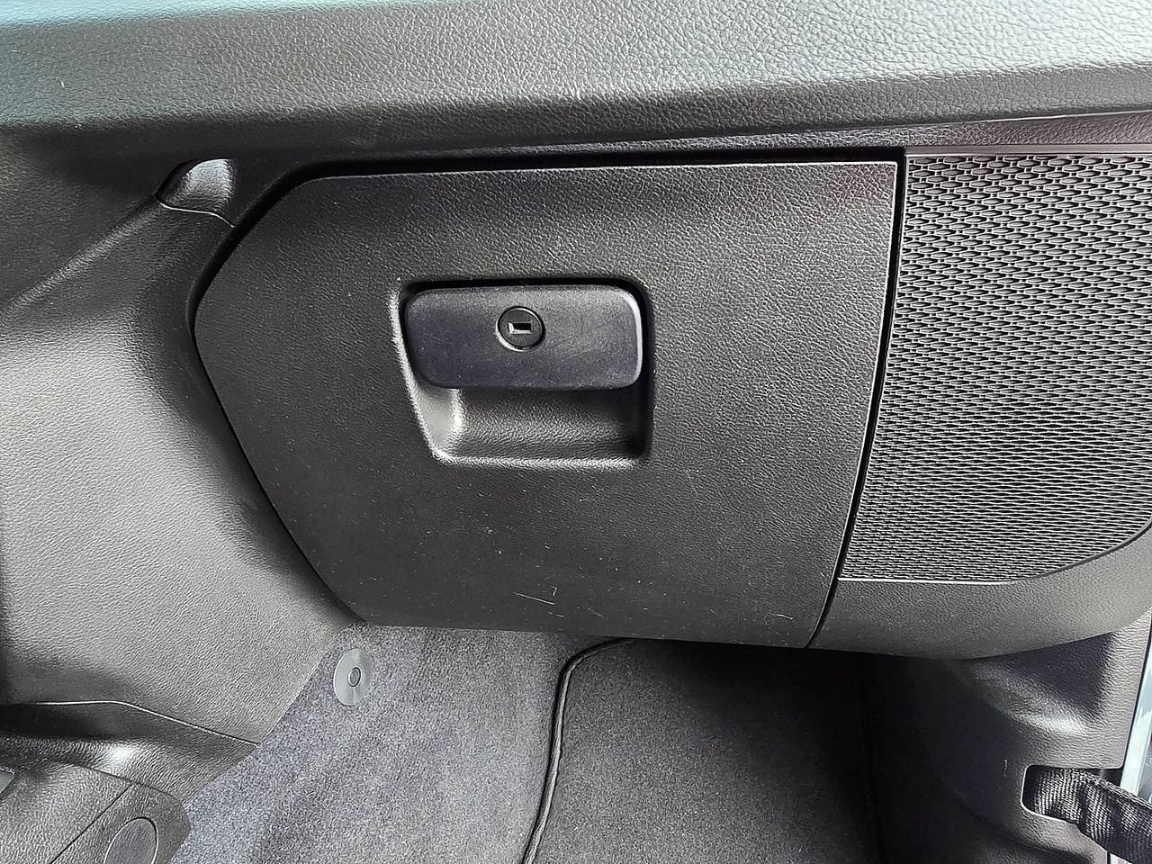 Used 2024 Jeep Wrangler Sport AWD/4WD image 36