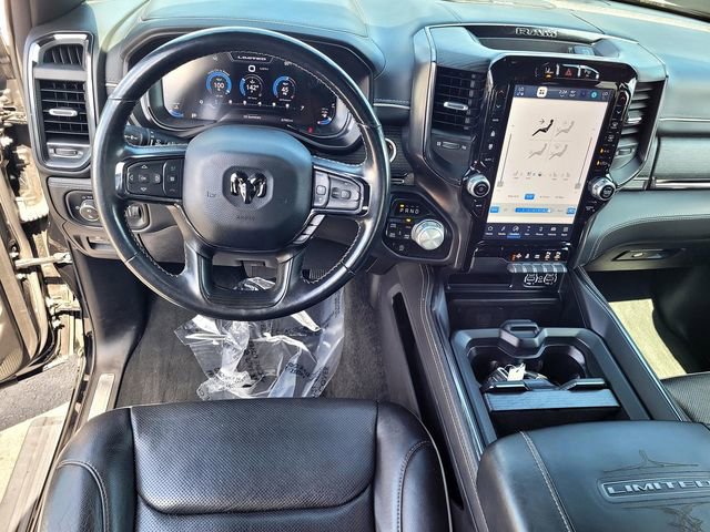 Used 2024 RAM 1500 Limited AWD/4WD image 9