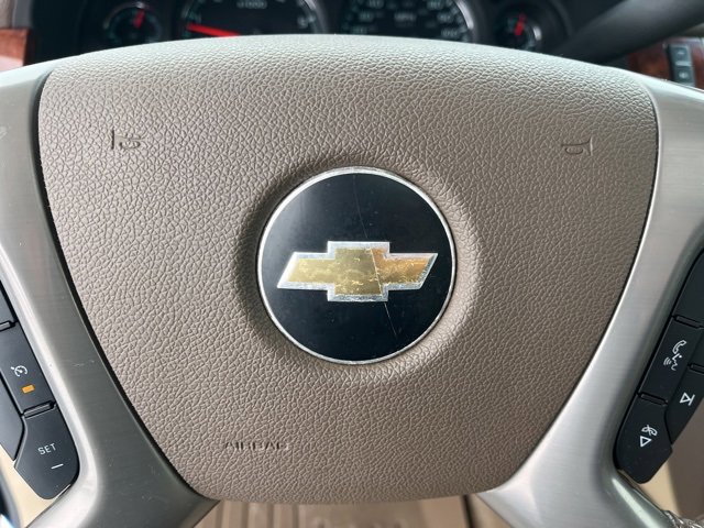 Used 2009 Chevrolet Suburban LTZ image 19