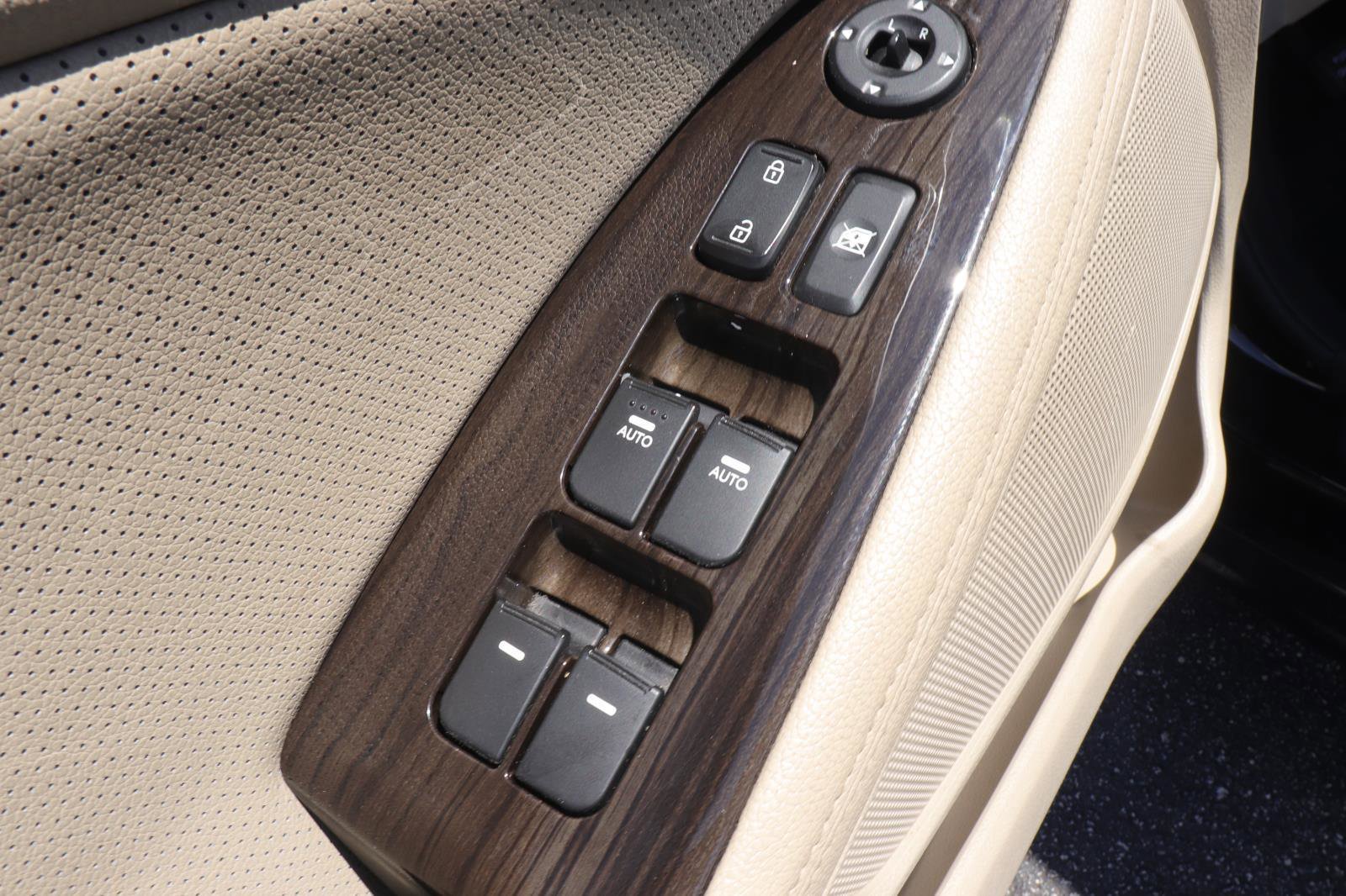 Used 2015 Kia Optima EX w/ Paint Protection Film Package FWD image 20