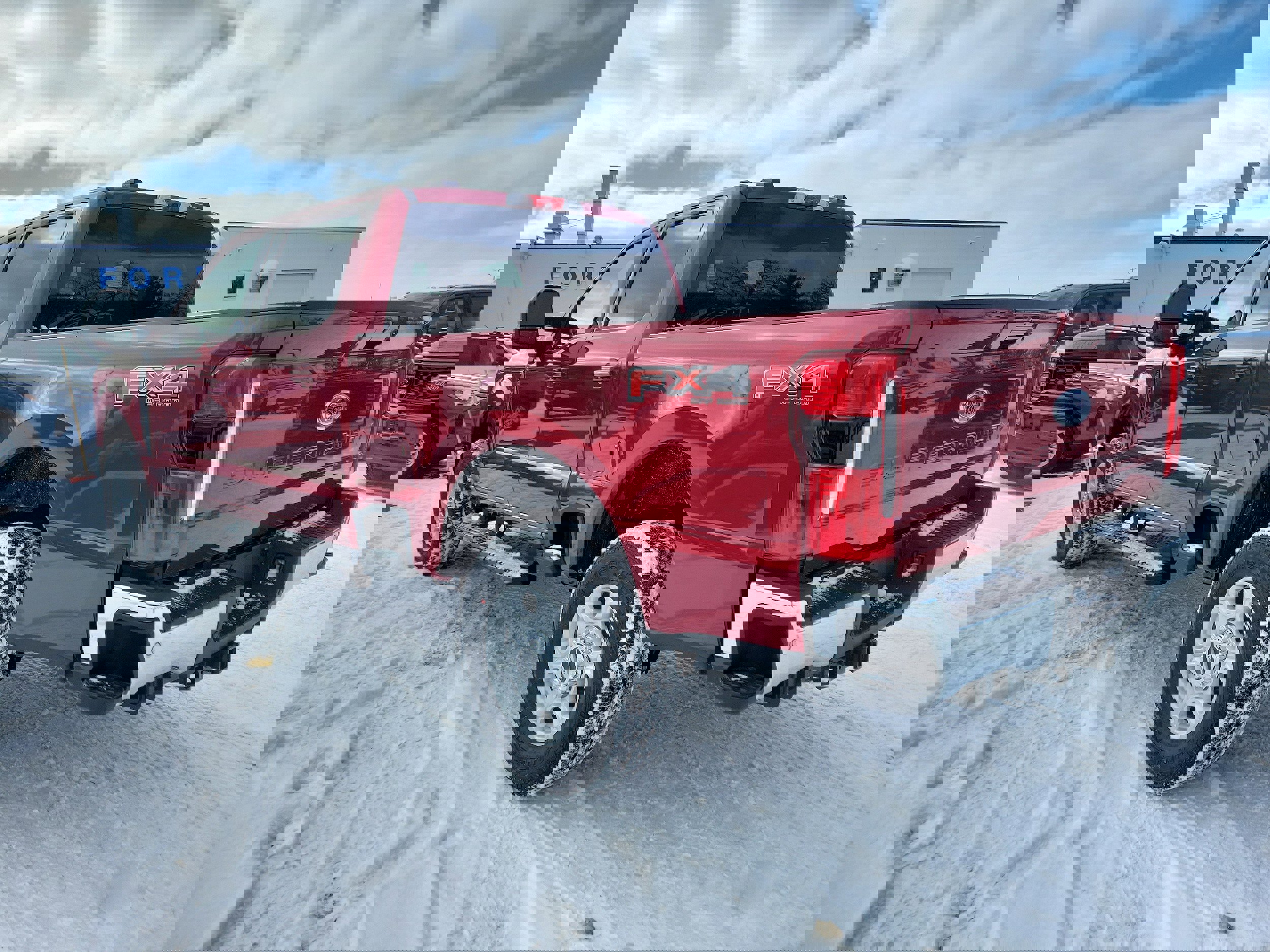 New 2026 Ford F350 XLT w/ XLT Premium Package image 3