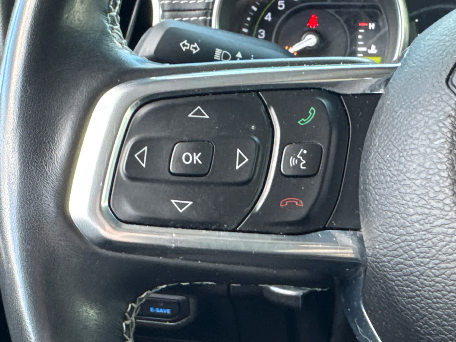 Used 2022 Jeep Wrangler Unlimited Sahara w/ Cold Weather Group image 21