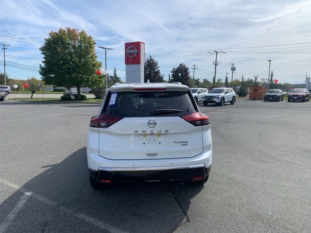 New 2026 Nissan Rogue Platinum image 6