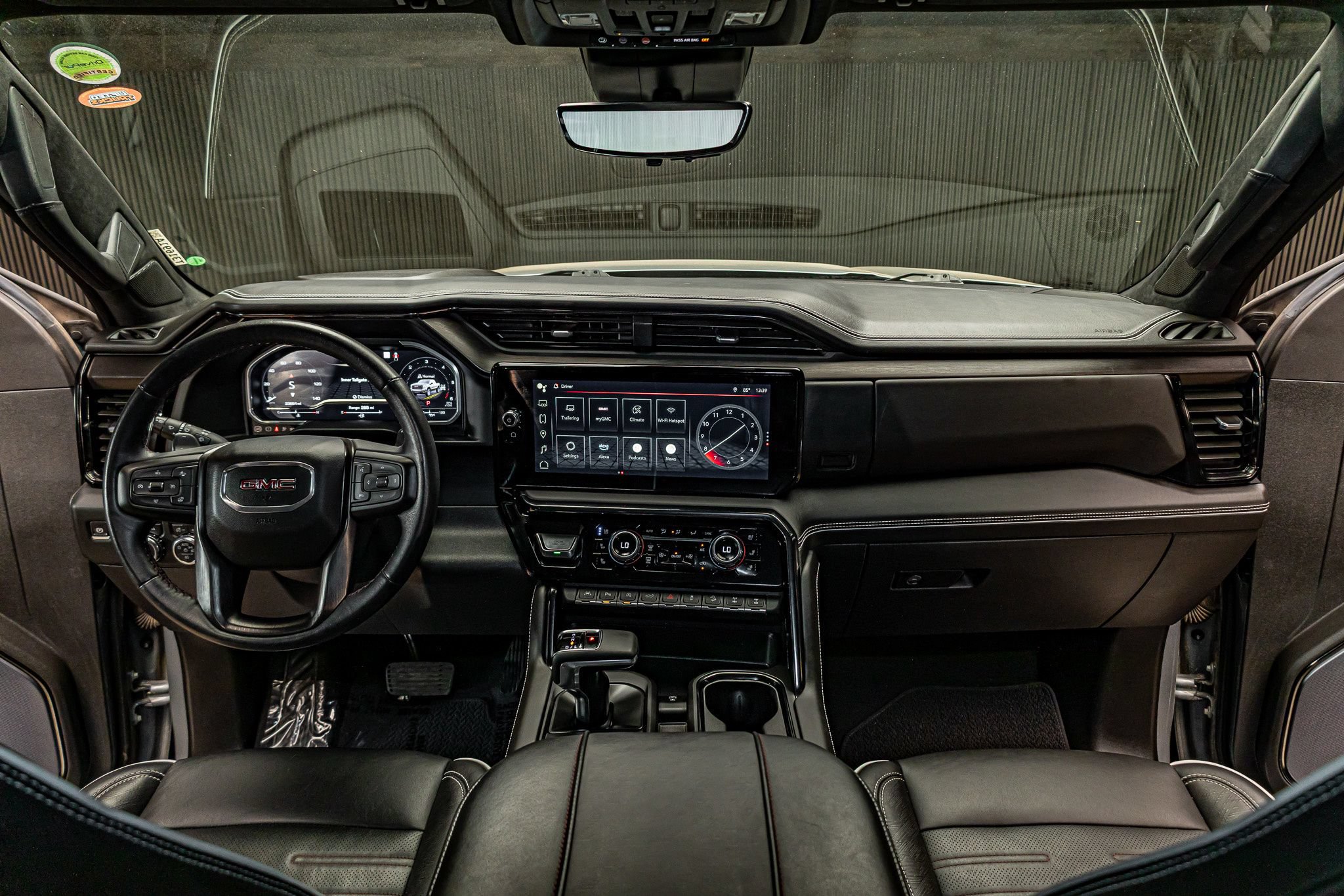 Used 2023 GMC Sierra 1500 AT4X w/ AT4X AEV Edition AWD/4WD image 14