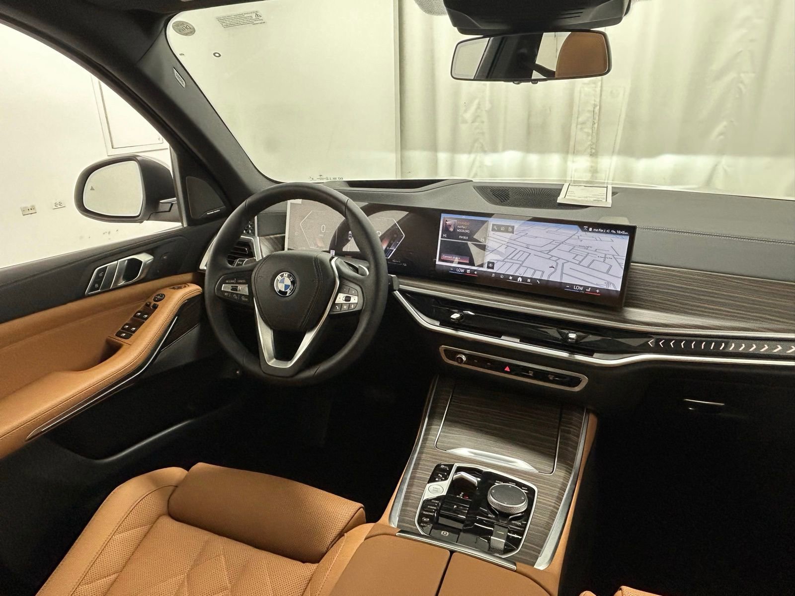 Used 2026 BMW X5 xDrive50e w/ Premium Package image 10