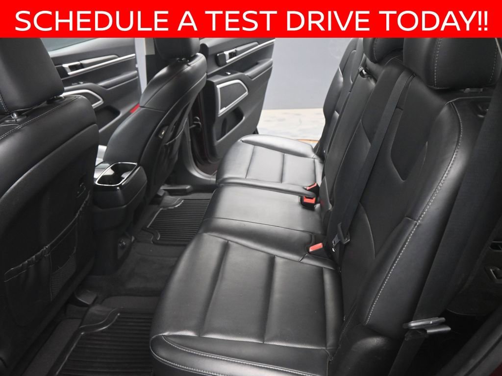 Used 2020 Kia Telluride LX image 18