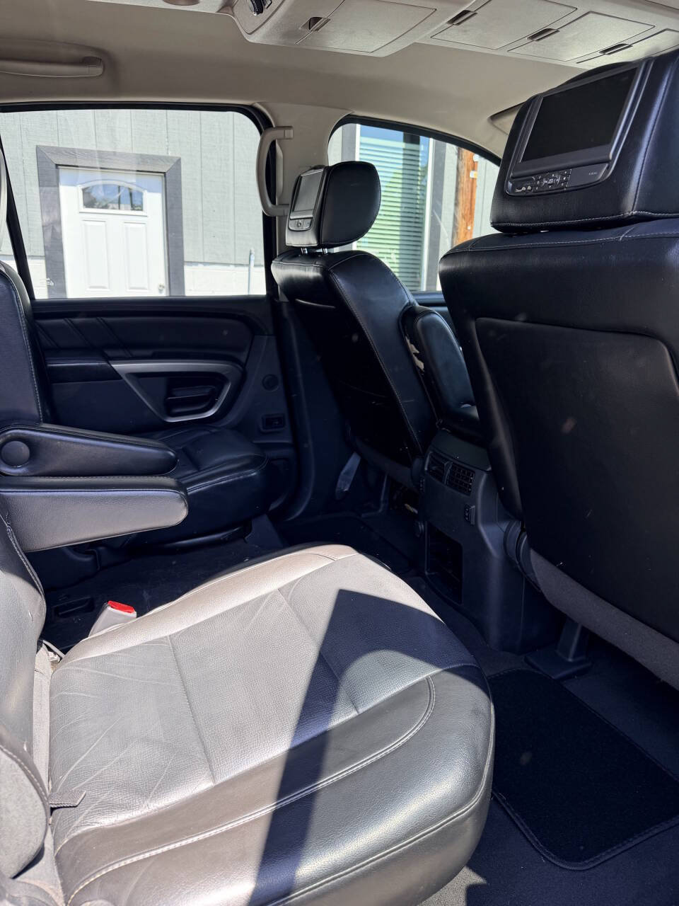 Used 2015 Nissan Armada Platinum w/ 2nd Row Captain Seat Package AWD/4WD image 15