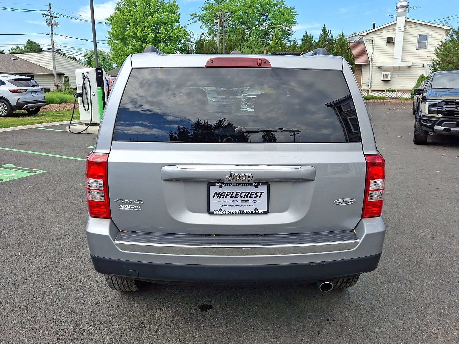 Used 2016 Jeep Patriot High Altitude AWD/4WD image 6