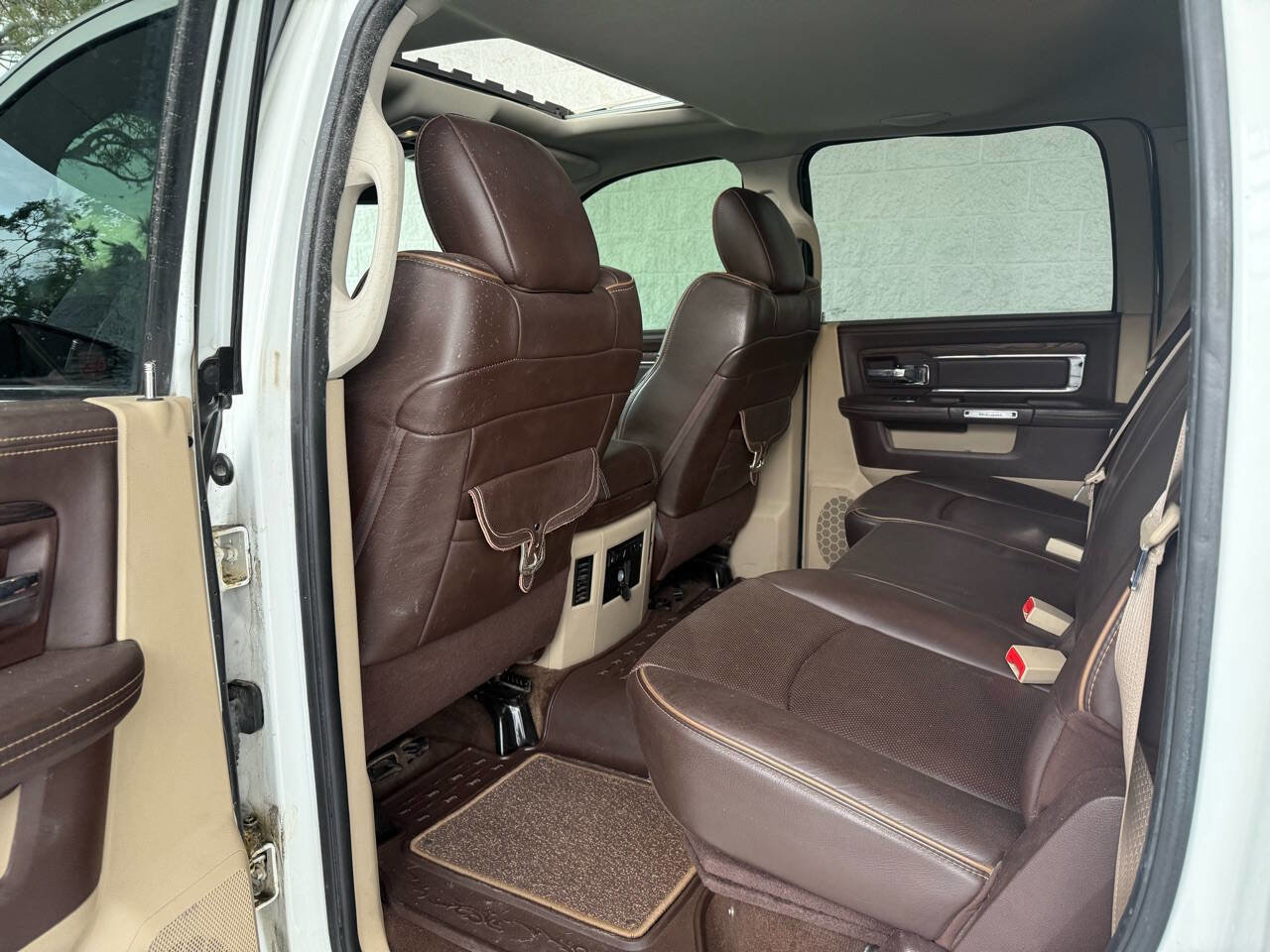 Used 2014 RAM 2500 Longhorn image 17