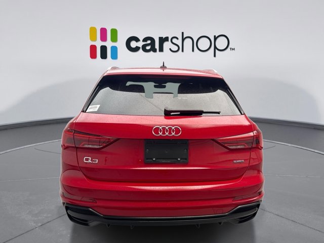 Used 2020 Audi Q3 2.0T Premium Plus w/ Premium Plus Package image 4