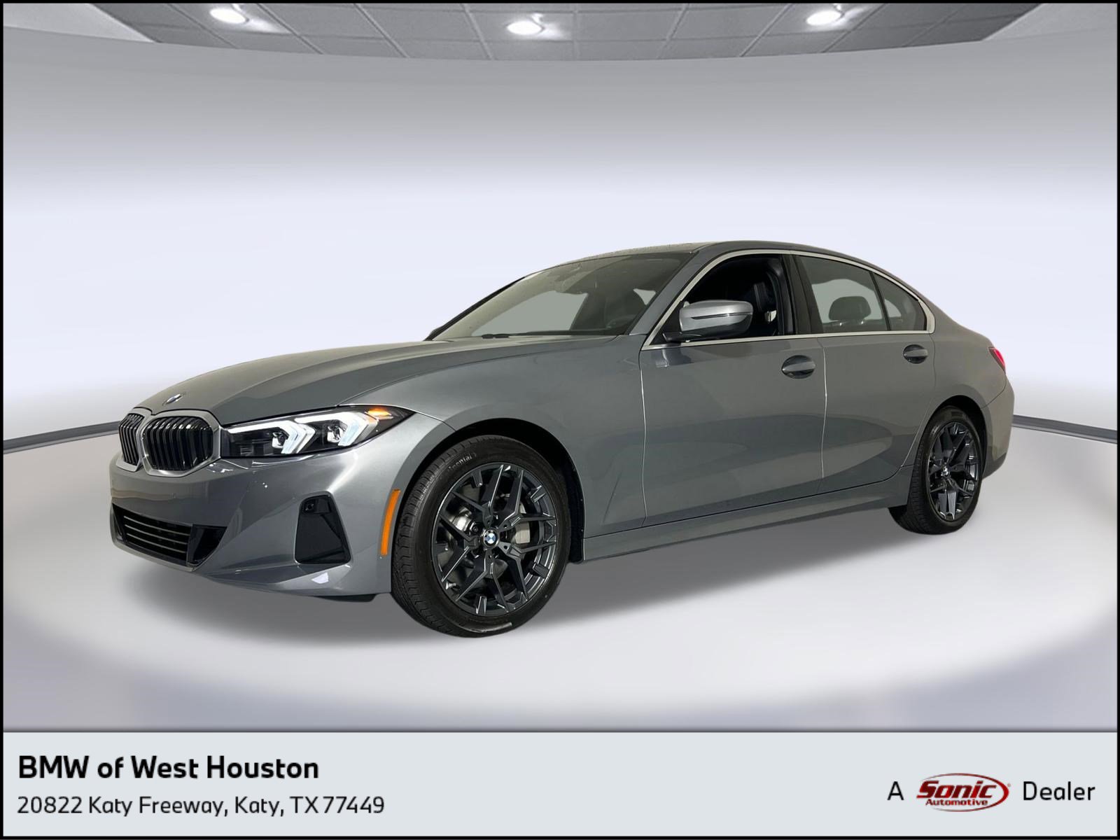Used 2025 BMW 330i xDrive Sedan w/ Premium Package AWD/4WD image 1