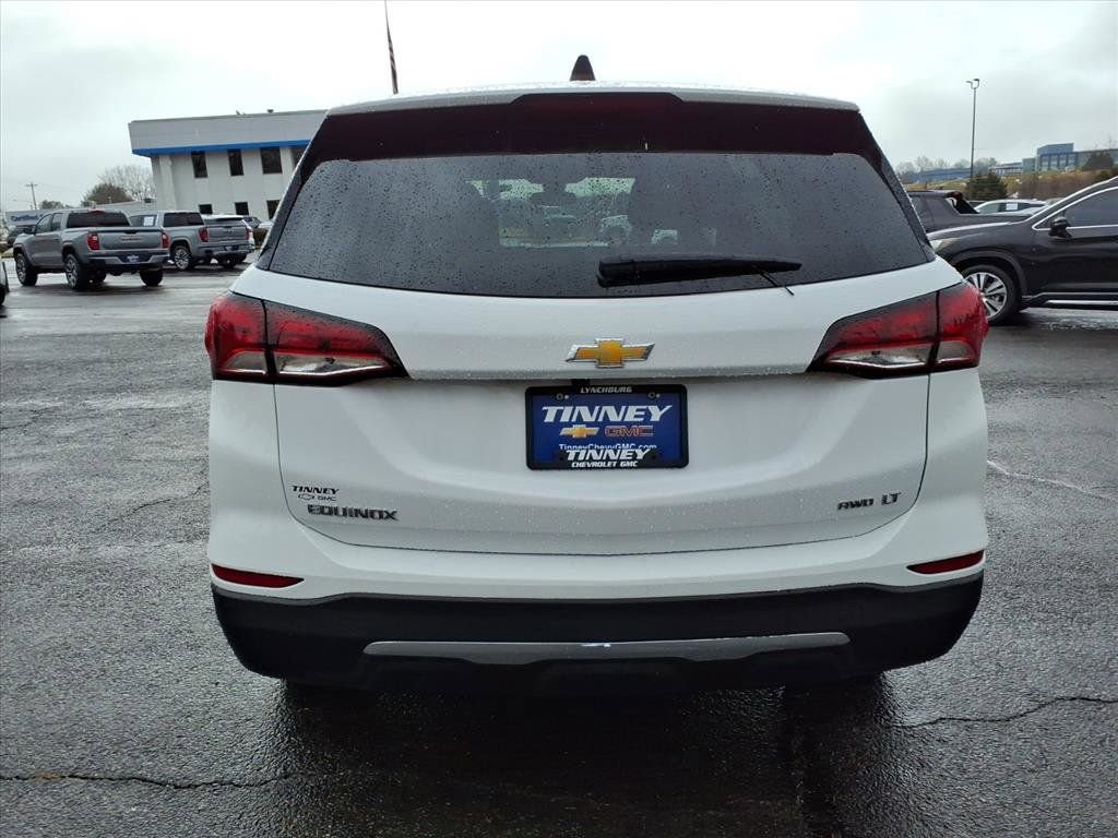 Used 2022 Chevrolet Equinox LT image 4
