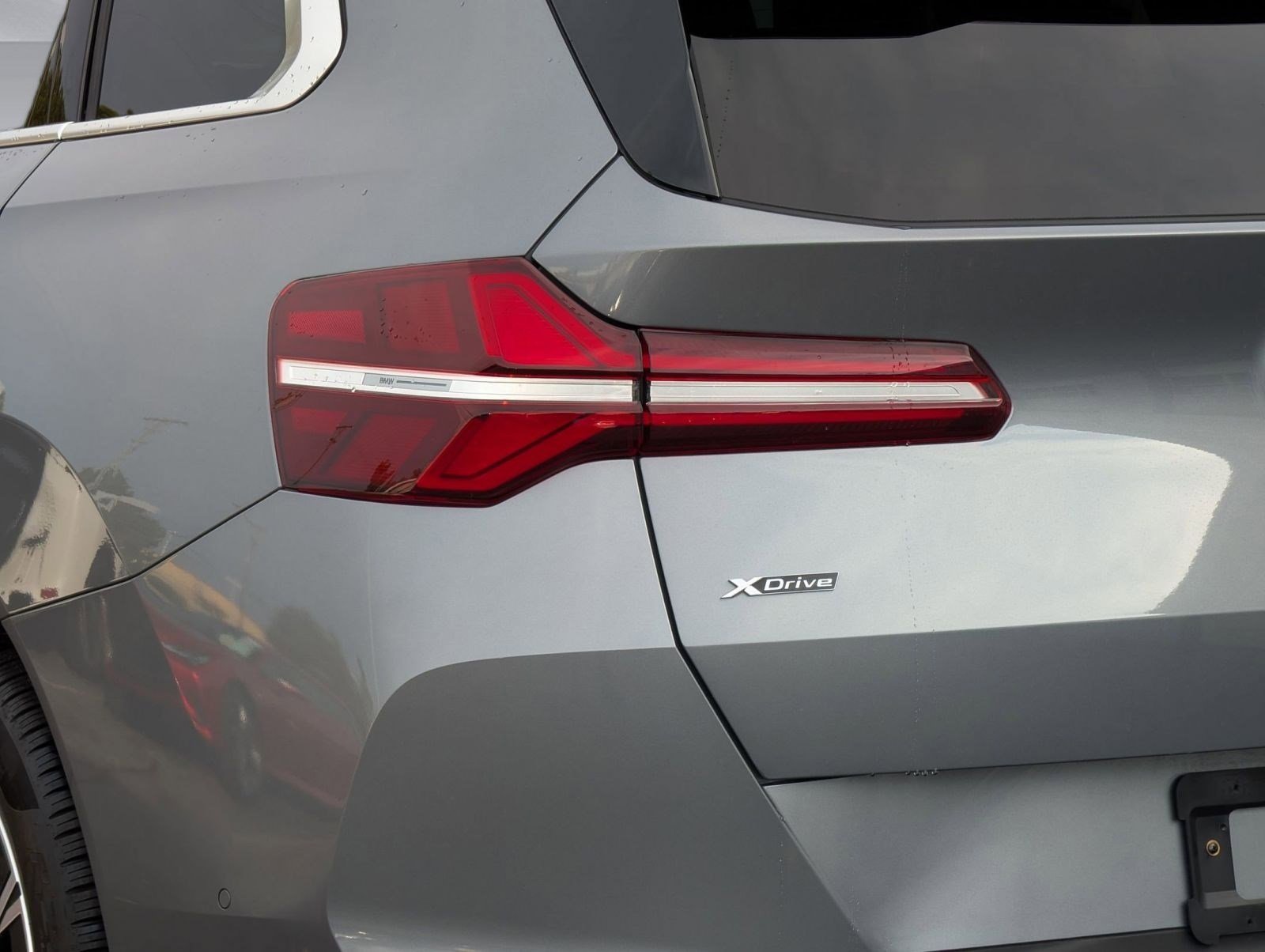 Used 2025 BMW X3 xDrive30i w/ Premium Package image 13