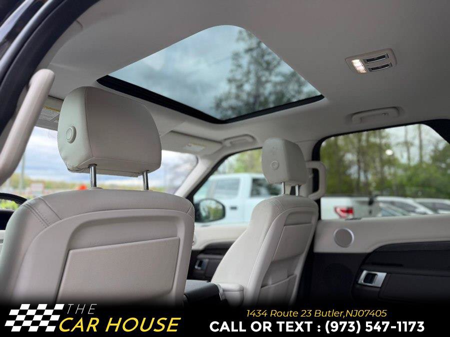 Used 2018 Land Rover Discovery HSE AWD/4WD image 23