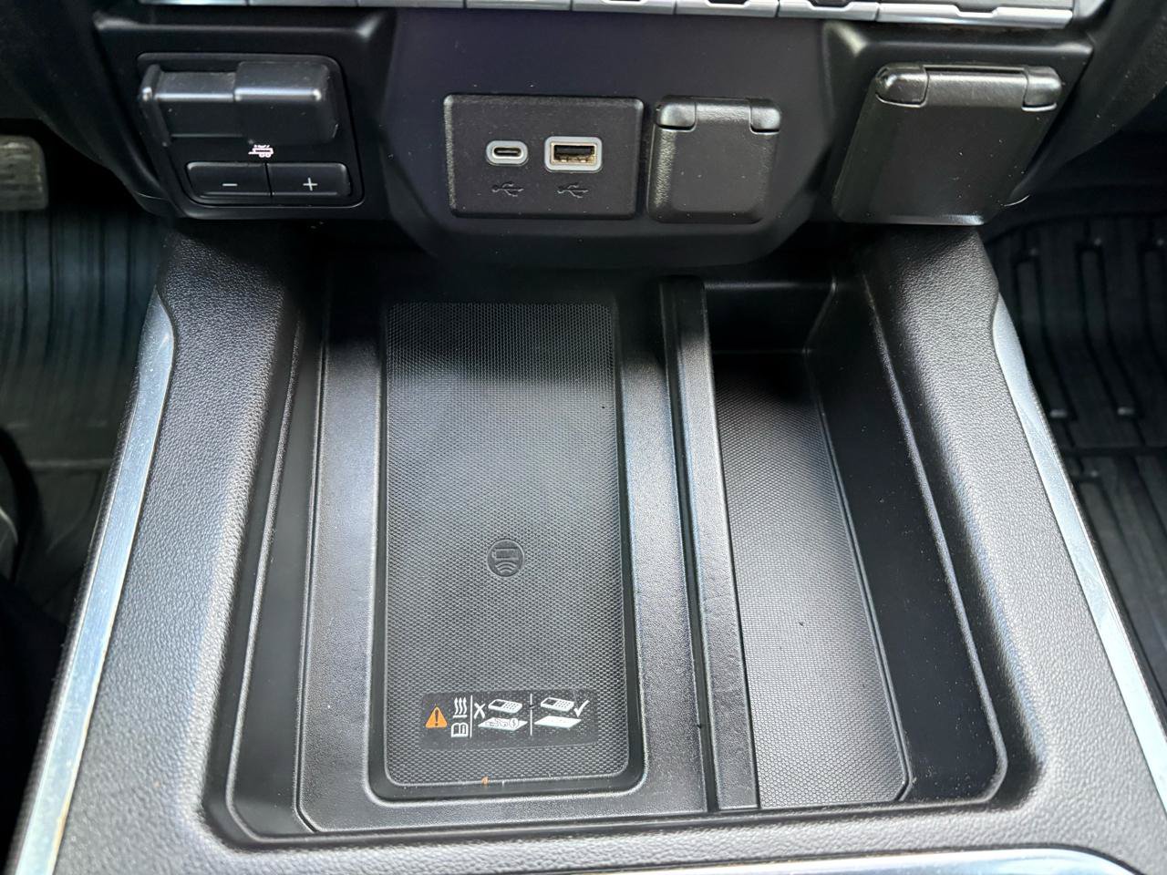 Used 2019 GMC Sierra 1500 AT4 w/ AT4 Premium Package AWD/4WD image 33