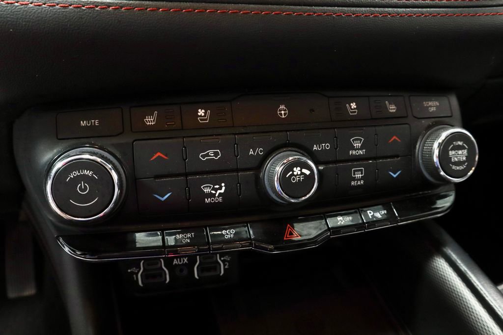 Used 2023 Dodge Durango R/T AWD/4WD image 34
