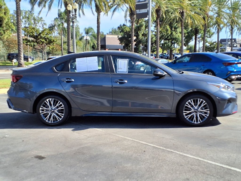 Certified 2024 Kia Forte GT-Line FWD image 6