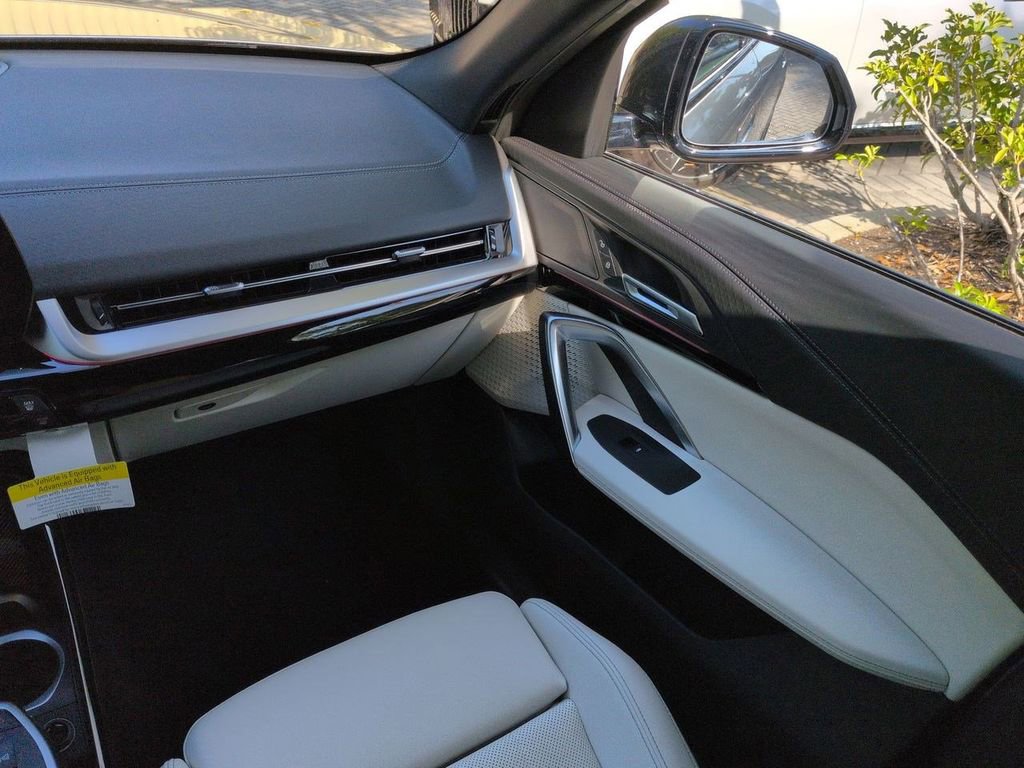 New 2026 BMW X2 xDrive28i w/ Technology Package image 17