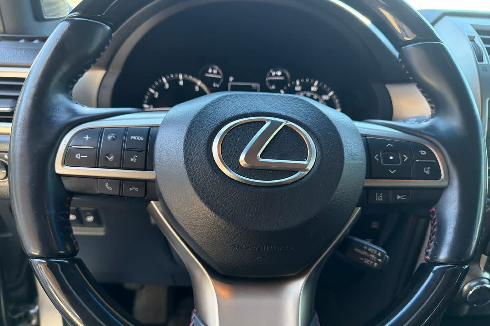Used 2021 Lexus GX 460 Premium w/ Premium Package AWD/4WD image 25