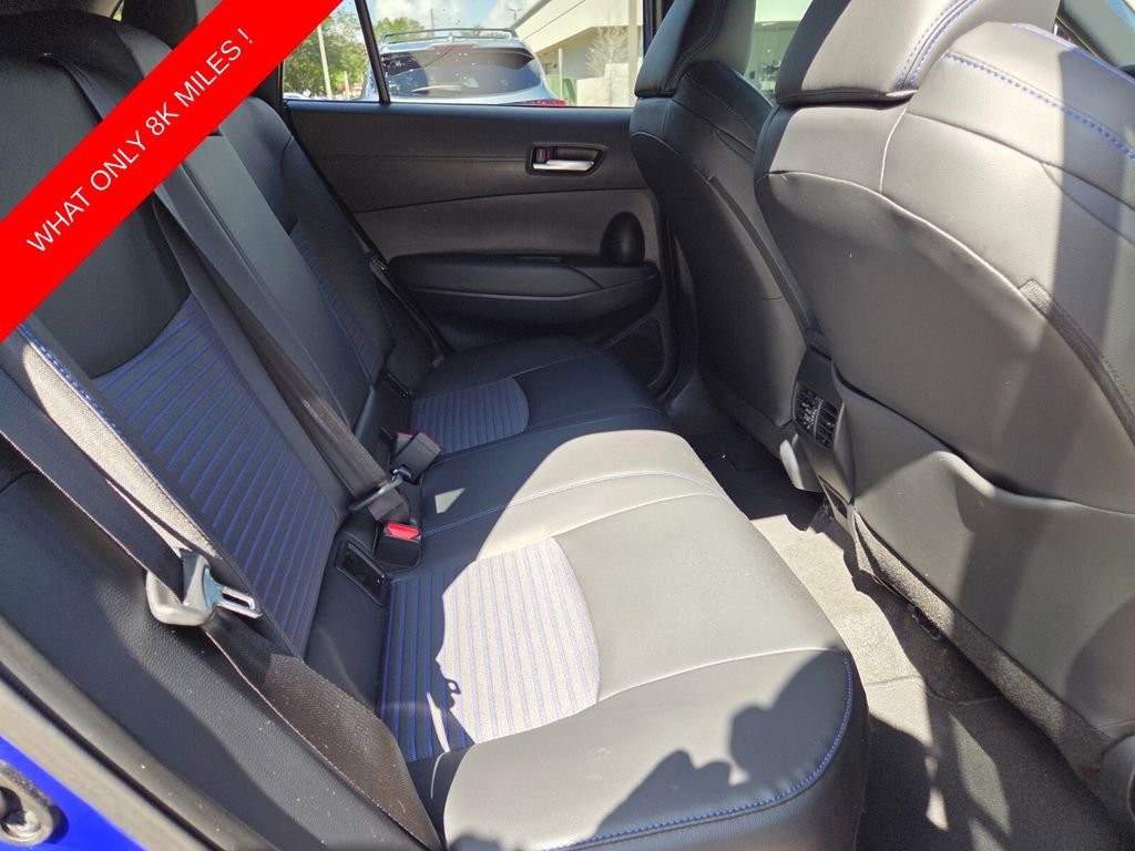 Used 2025 Toyota Corolla Cross AWD Hybrid w/ Convenience Package image 17