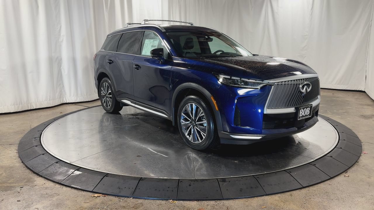 Certified 2026 INFINITI QX60 Luxe w/ Cargo Package AWD/4WD image 7